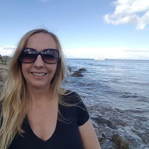 Meet your Posher, Michele